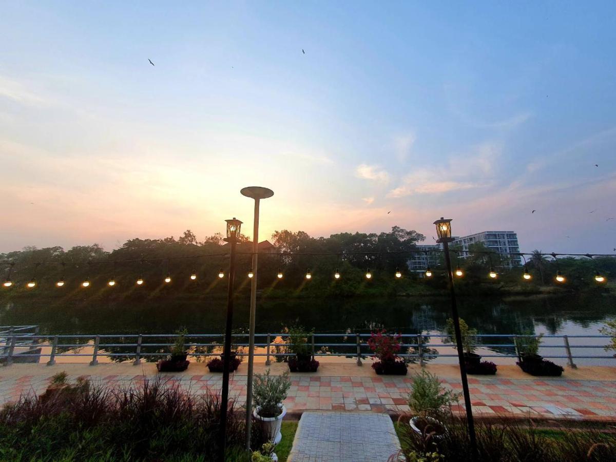 USABAI Riverside Boutique Hotel Chanthaburi Extérieur photo