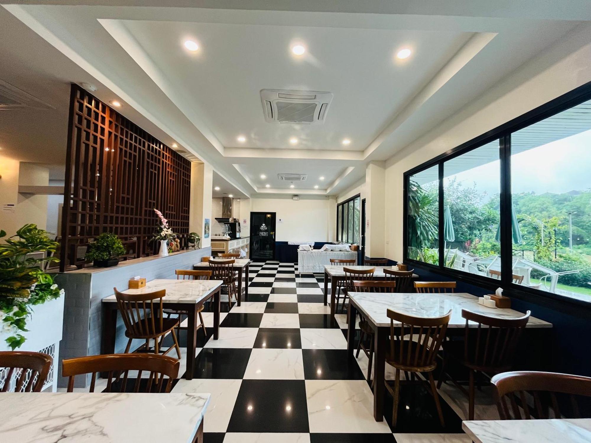 USABAI Riverside Boutique Hotel Chanthaburi Extérieur photo