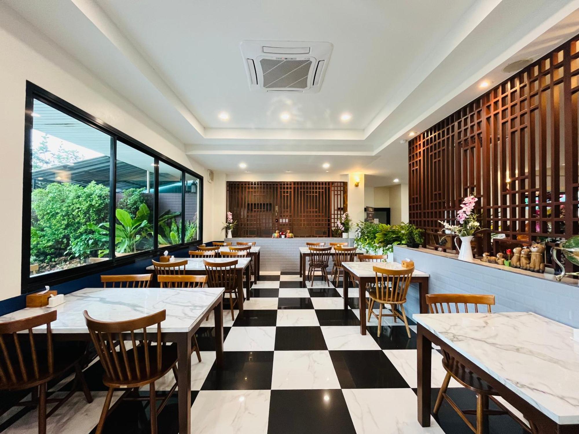 USABAI Riverside Boutique Hotel Chanthaburi Extérieur photo