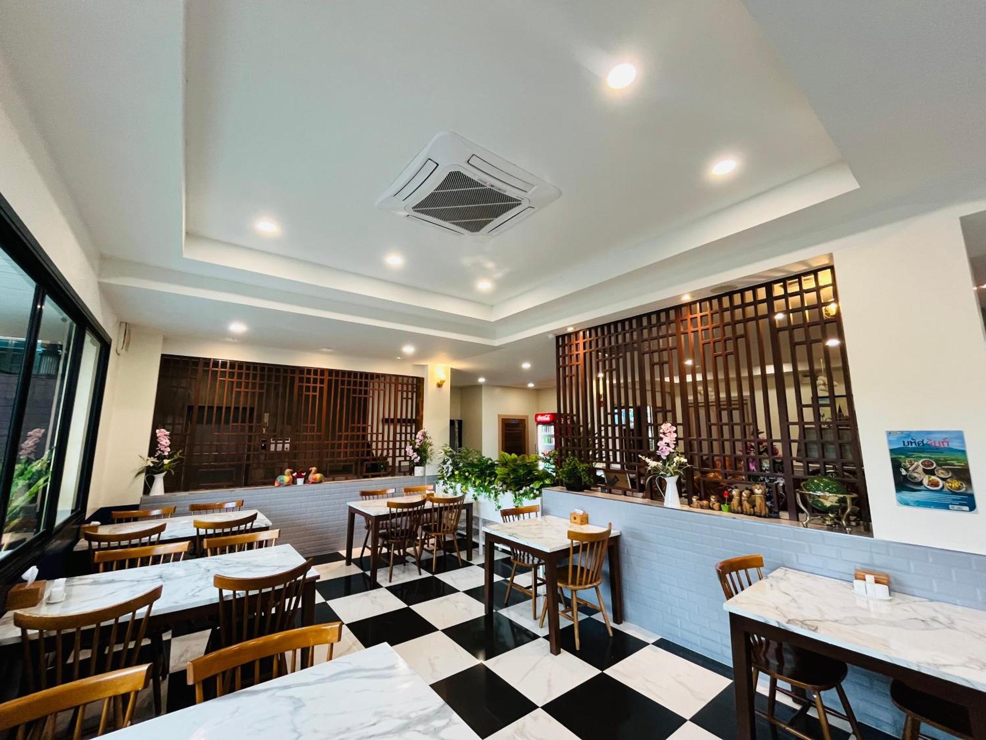 USABAI Riverside Boutique Hotel Chanthaburi Extérieur photo